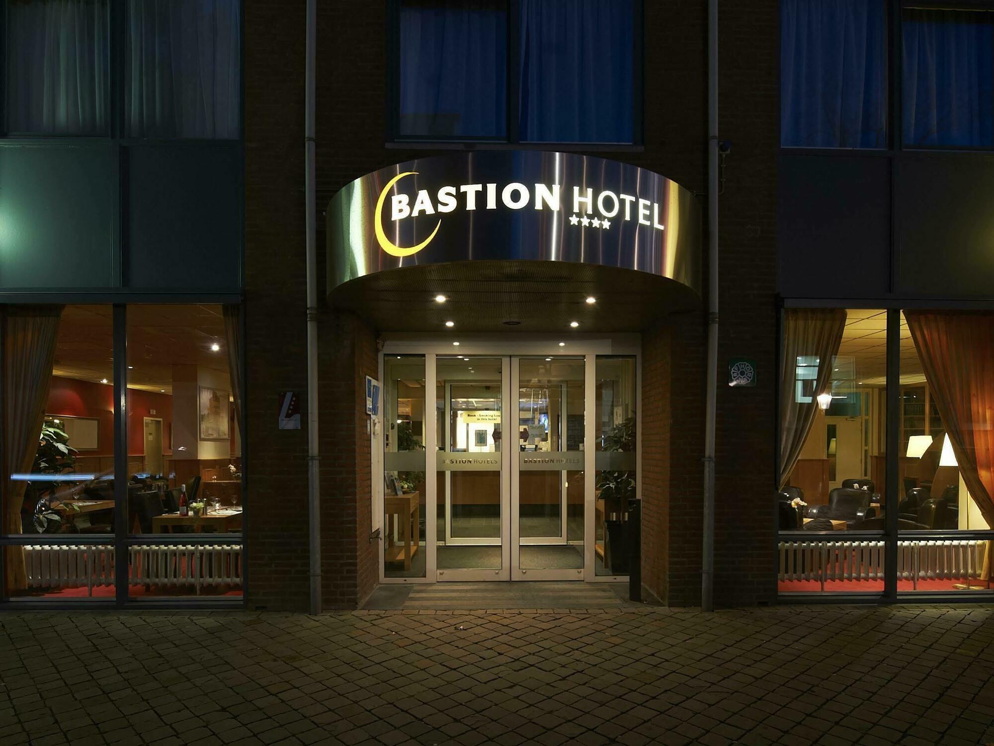 Bastion Hotel Maastricht Centrum Bagian luar foto